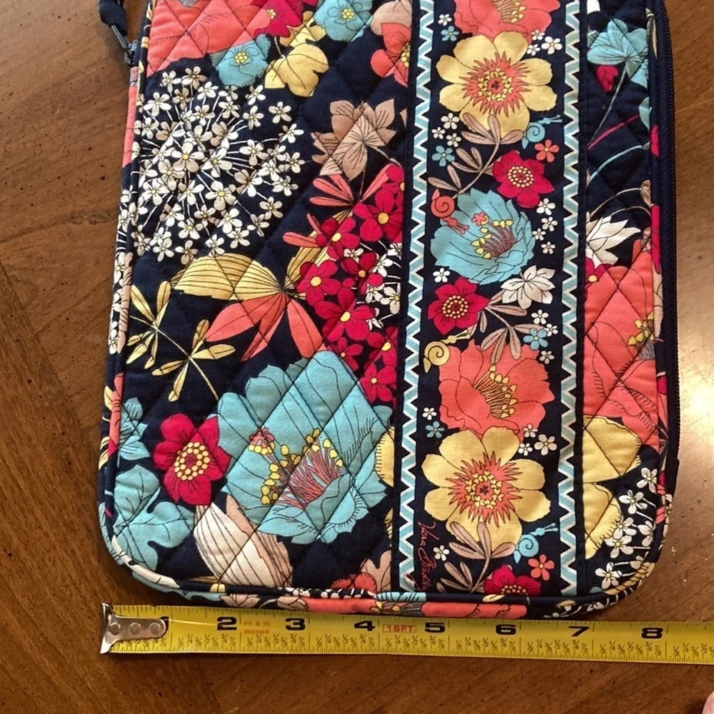 VERA BRADLEY Tablet Case - 10” x 8”